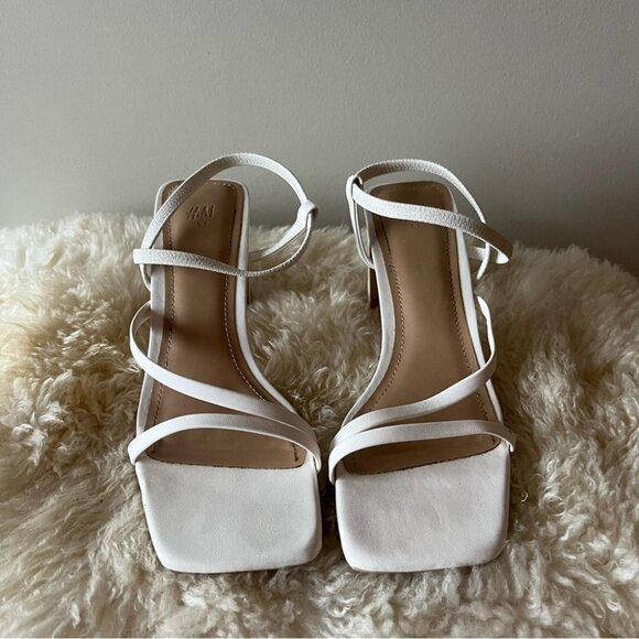 H&M White Square Toe Heeled Sandals - Picture 4 of 13